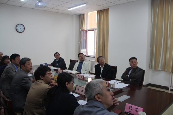 金智新院士到新葡的京官网350vip8888新葡的京集团调研 金智新院士到新葡的京官网350vip8888新葡的京集团调研