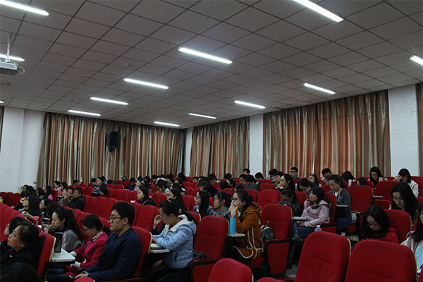 中国矿业大学龙如银教授来新葡的京官网作讲座 中国矿业大学龙如银教授来新葡的京官网作讲座